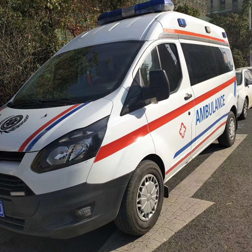 隆化品质救护车出租,为您的健康出行负责