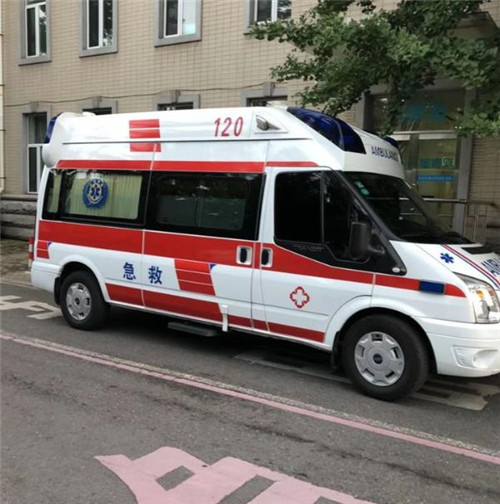 隆化选择我们的救护车出租,开启安心转院之旅